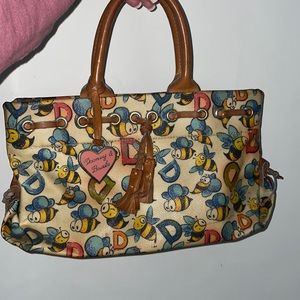 Dooney & bourke bag